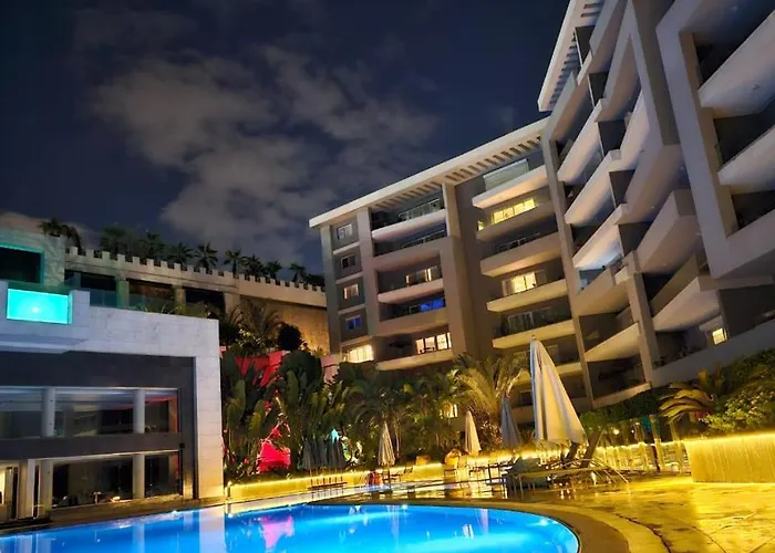 Sheraton Ocean 7-Private Suites